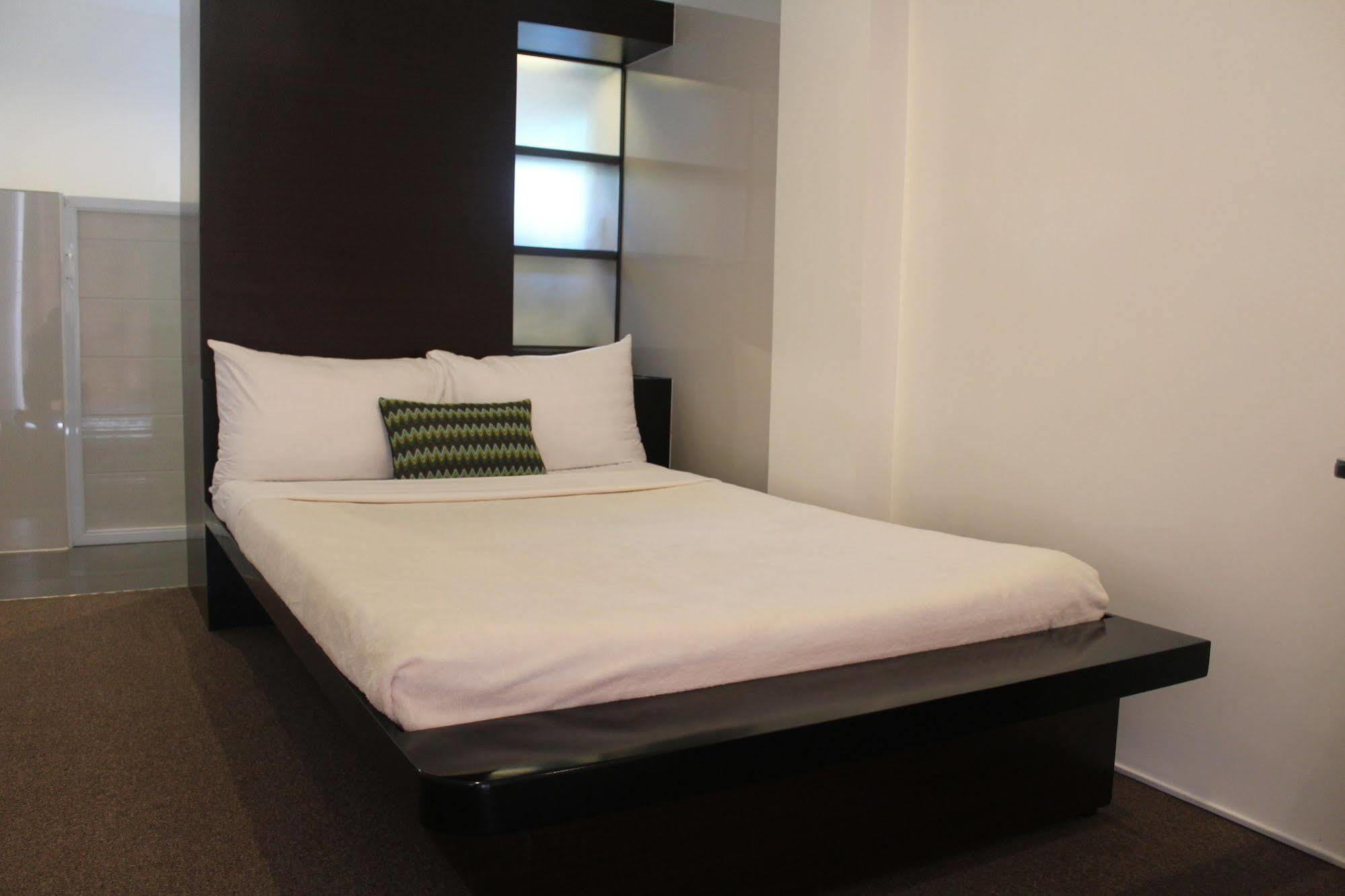 Be-Ing Suites Davao Exterior photo